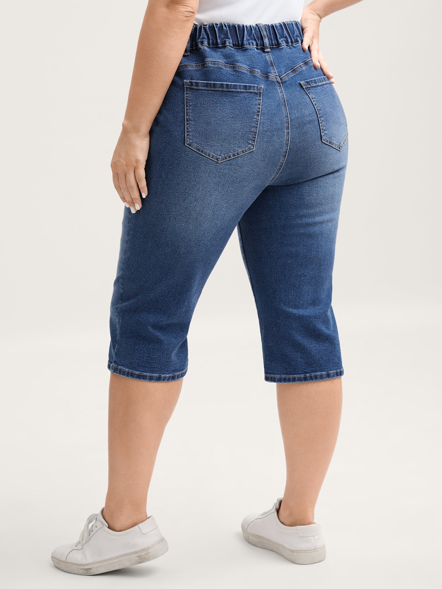 Classic Wash Stretchy Waist Skinny-Fit Jeans