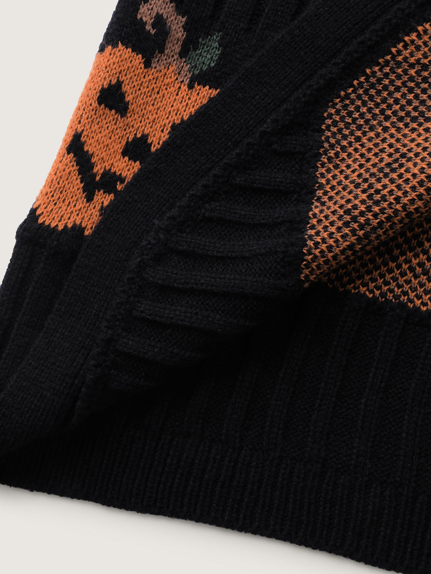 Haunted Pumpkin Print Curvy Hem Knit Cardigan