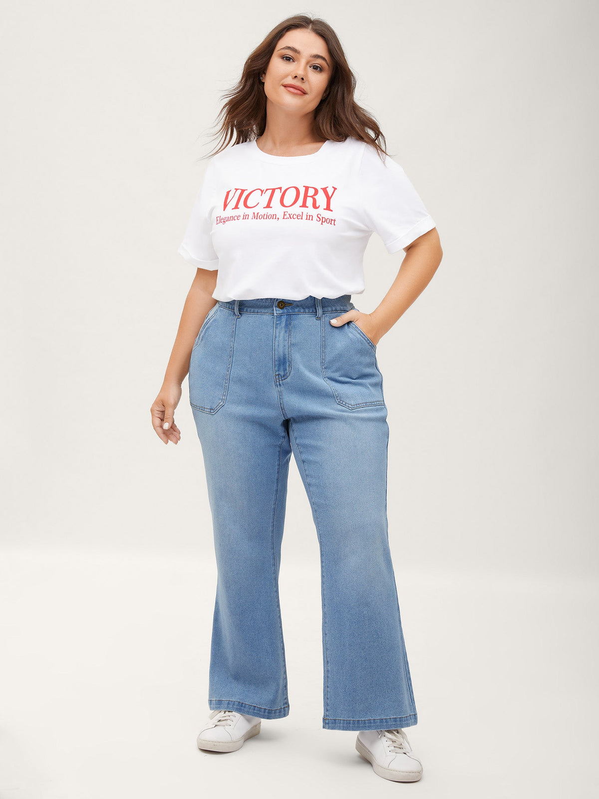 Classic Flared Hem Mid-Rise Jeans