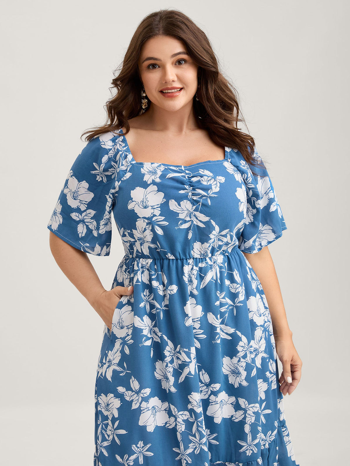 Silhouette Flower Stretchy Waist Pleated Midi Dress