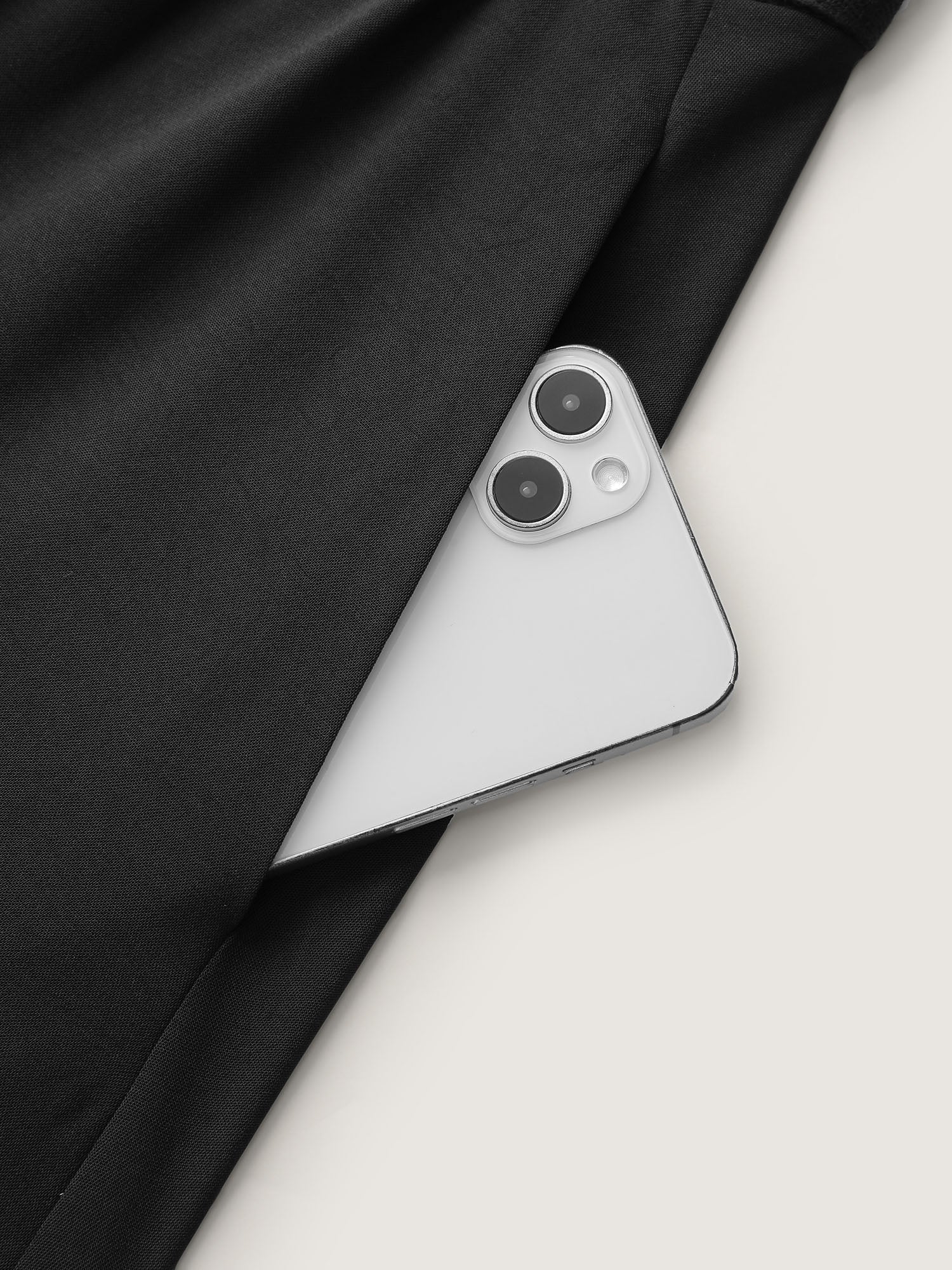 Shirred Side Pockets V-Neck Midi Dress