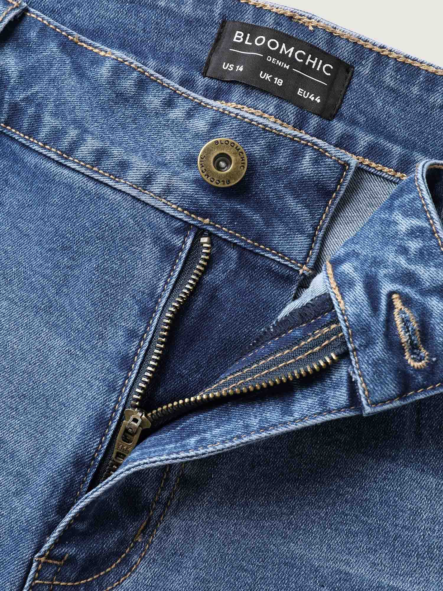 No-Gap Waist Sculpting Bootcut Jeans