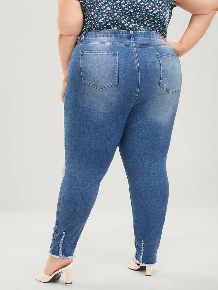 Skinny Very Stretchy Mid Rise Medium Wash Pocket Jeans